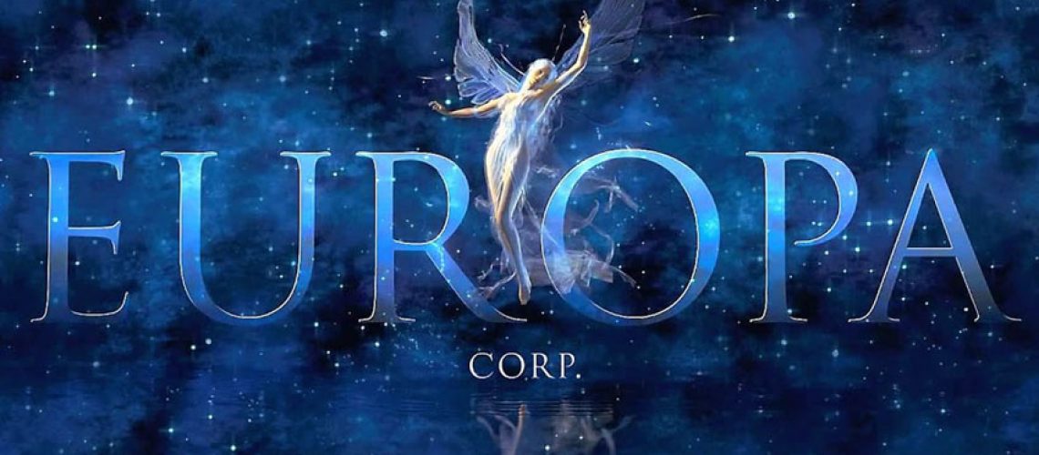 Ruiné, Luc Besson contraint de vendre Europacorp