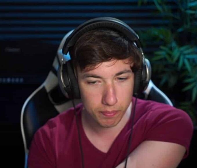 Harcèlement : le streamer Sardoche se confie et parle de Webedia et d'argent