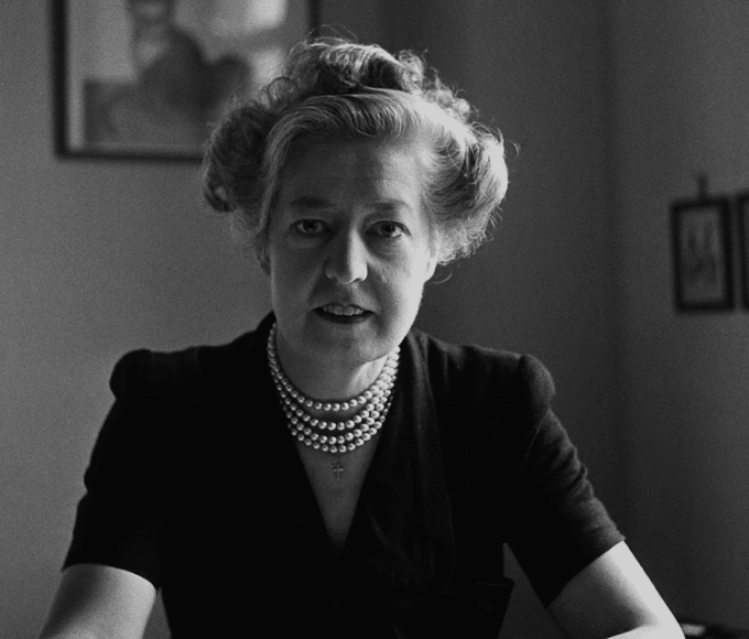 Gaumont crée une série sur Audrey Withers, l'éditrice de "Vogue"