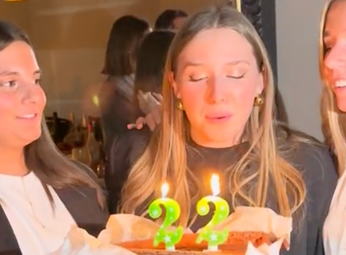 Clara (Star Academy) tâcle avec humour les internautes lors de l'anniversaire d'Héléna à cause de Pierre...