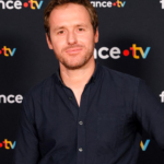 La guerre de l'info, le nouveau magazine d'investigation de France 2 avec Tristan Waleckx contre la désinformation