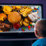 La télévision craint que les publicités alimentaires autour des programmes familiaux deviennent interdites