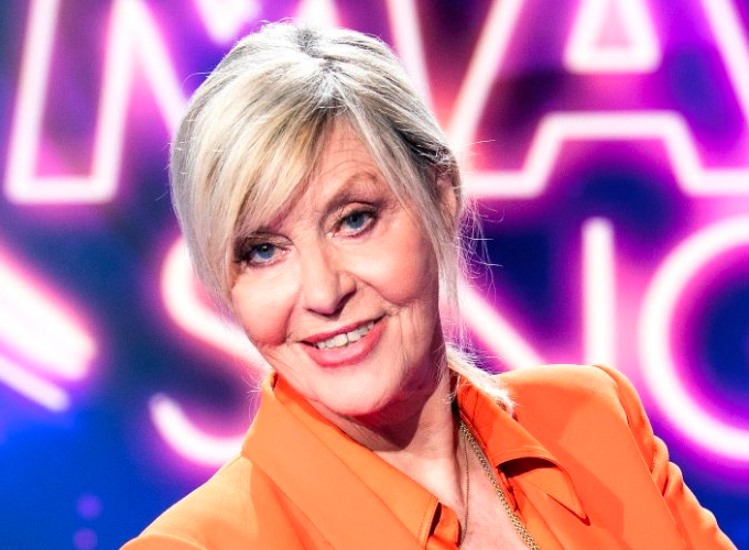 Chantal Ladessou dément toute altercation avec Inès Reg sur le tournage de "Mask Singer"