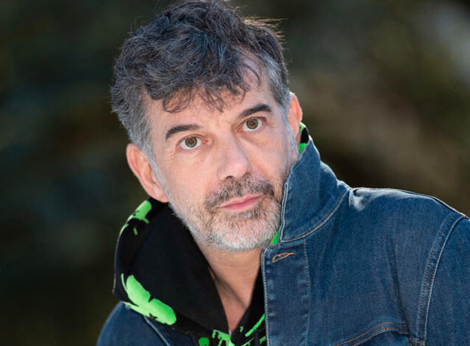 Stephane-Plaza-place-en-garde-a-vue-les-temoignages-des-ex-compagnes-_pris-tres-au-serieux_