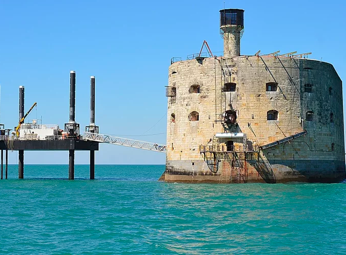 "Fort Boyard" : premiers préparatifs avant les tournages de la saison 2024