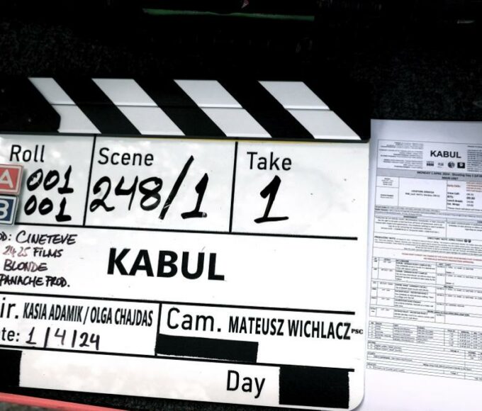 "Kabul" : France 2 en tourne sa nouvelle série événement jusqu'au 5 juillet 2024 à Athènes