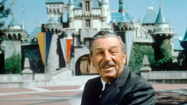 Le scénariste Olivier Cotte sort une biographie sur Walt Disney le 7 mai