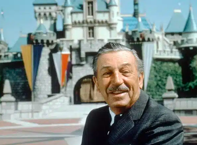 Le scénariste Olivier Cotte sort une biographie sur Walt Disney le 7 mai