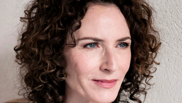 Elsa Lunghini tourne "Fables Mortelles", une fiction pour France 3