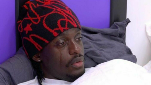 Secret Story : En live, les internautes ont vu Cassandra quitter subitement l'aventure !