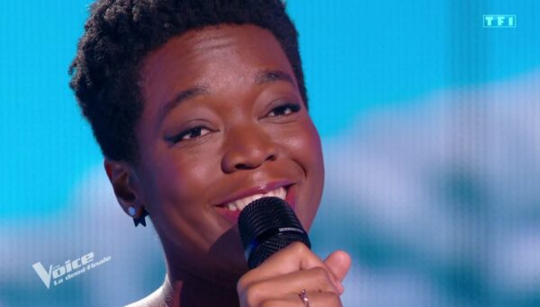 The Voice : Adnaé contrainte d'abandonner aux portes de la finale, laisse sa place à...