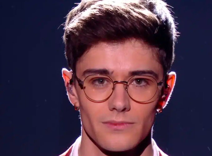 Axel Marbeuf annonce une triste nouvelle. La maison de disque associée à la Star Academy a refusé de le signer !