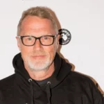 Niels Juul va produire une série dramatique sur le fondateur d'Adidas et la guerre avec son frère, fondateur de Puma, après la Seconde Guerre Mondiale.