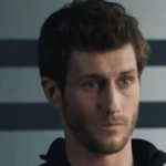 "Demain nous appartient" : Jean-Baptiste Maunier, le tueur en série surnommé "Le Monstre d'Argenteuil",a repris les tournages à Sète