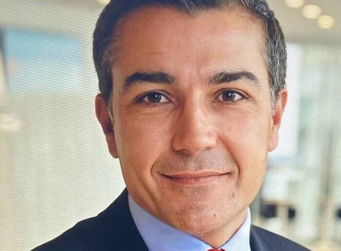 Rodolphe Saadé place un de ses fidèles collaborateurs à la direction d'Altice Média (BFMTV, RMC)