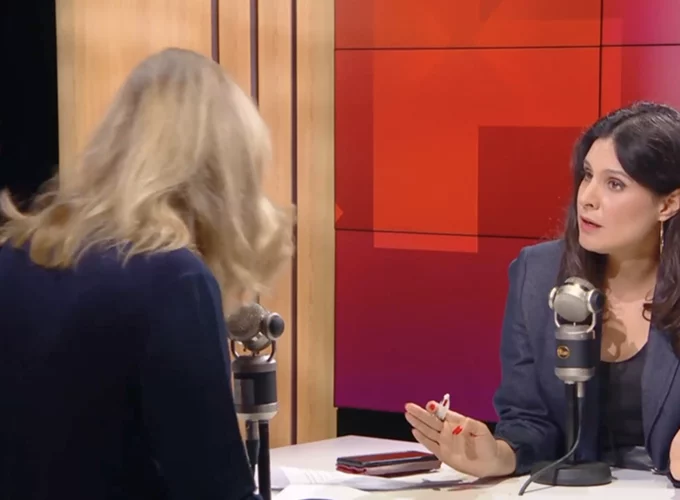 Vifs accrochages entre Apolline de Malherbe et Yaël Braun-Pivet sur BFMTV et RMC