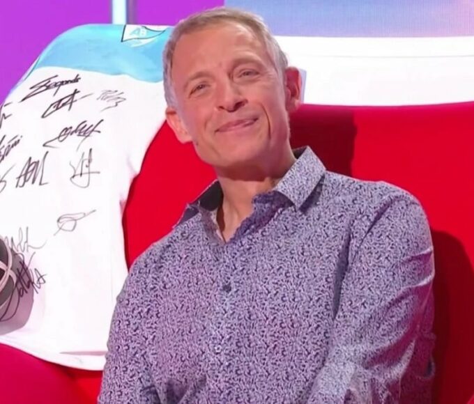 Tout le monde veut prendre sa place : Joël, actuel champion, va bientôt être éliminé