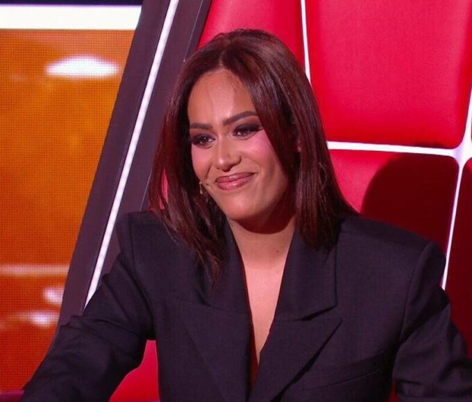 The Voice : Amel Bent retrouve son fauteuil de coach pour la prochaine saison